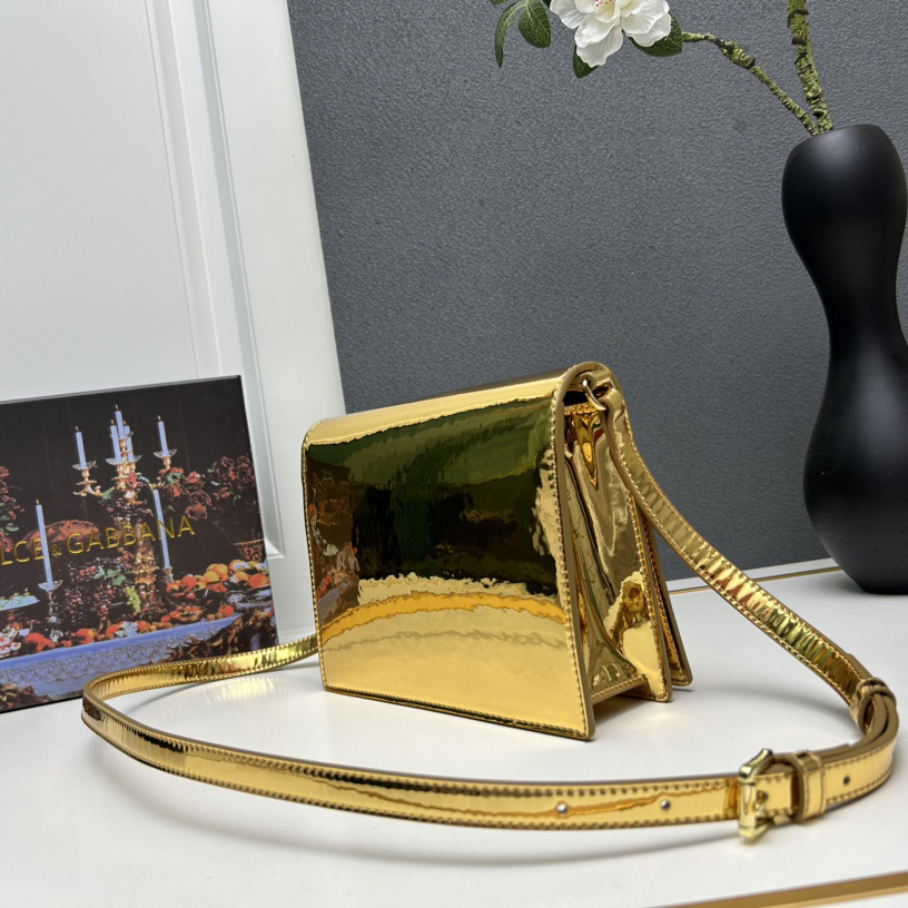 Dolce & Gabbana Metallic Logo Bag  (16*20*5.5cm) - PerfectKickZ