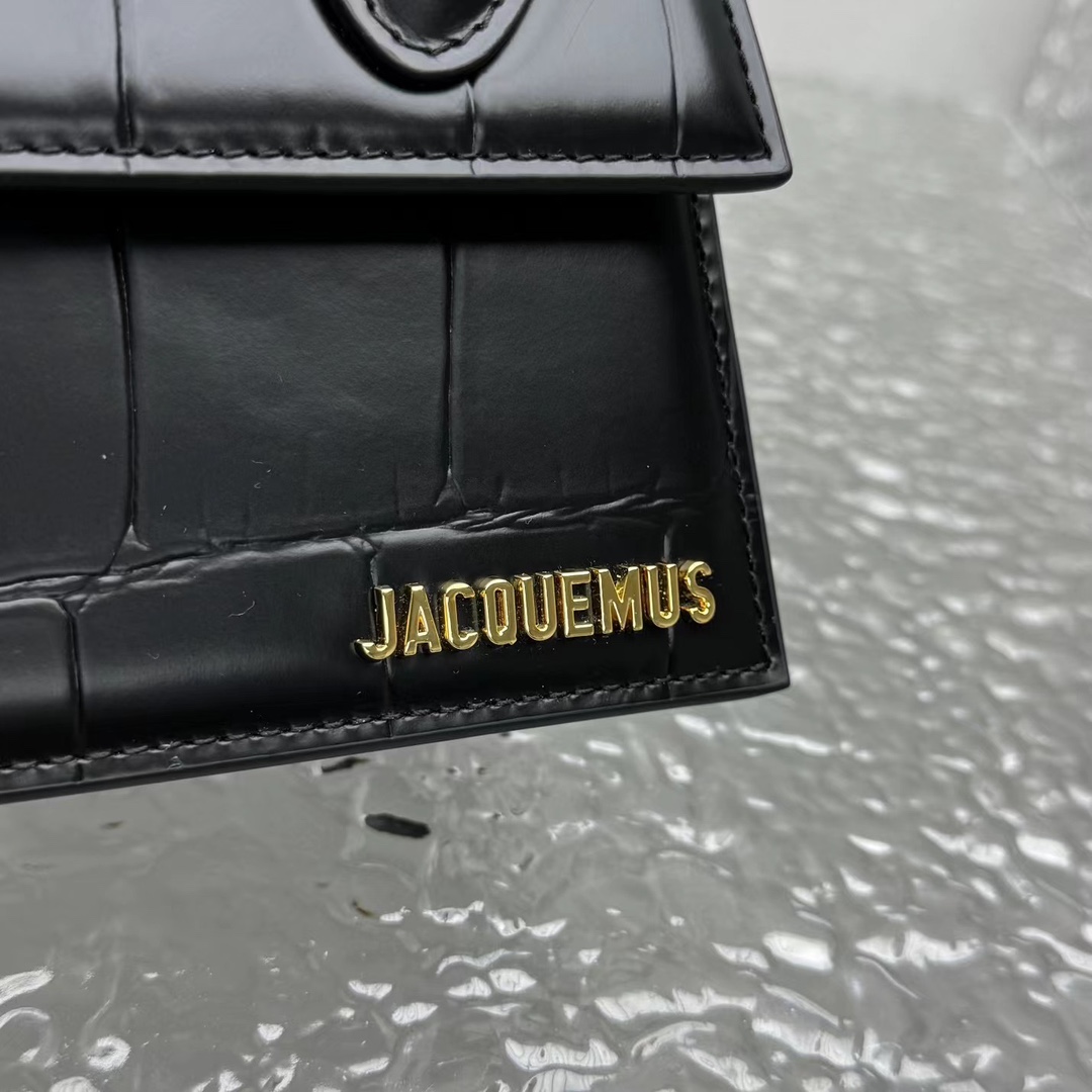 Jacquemus Le Chiquito Moyen Boucle - PerfectKickZ