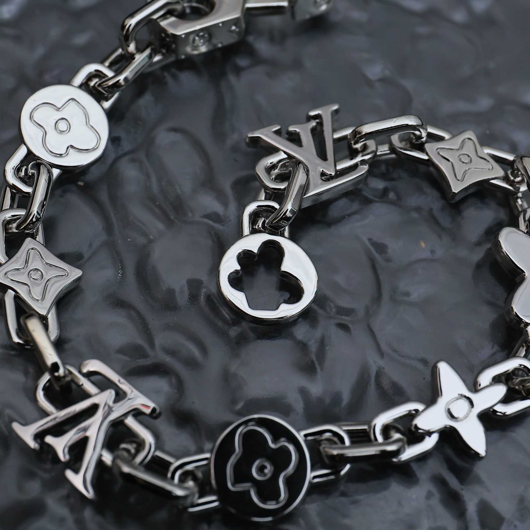 Louis Vuitton Monogram Craggy Bracelet   M1596M - PerfectKickZ