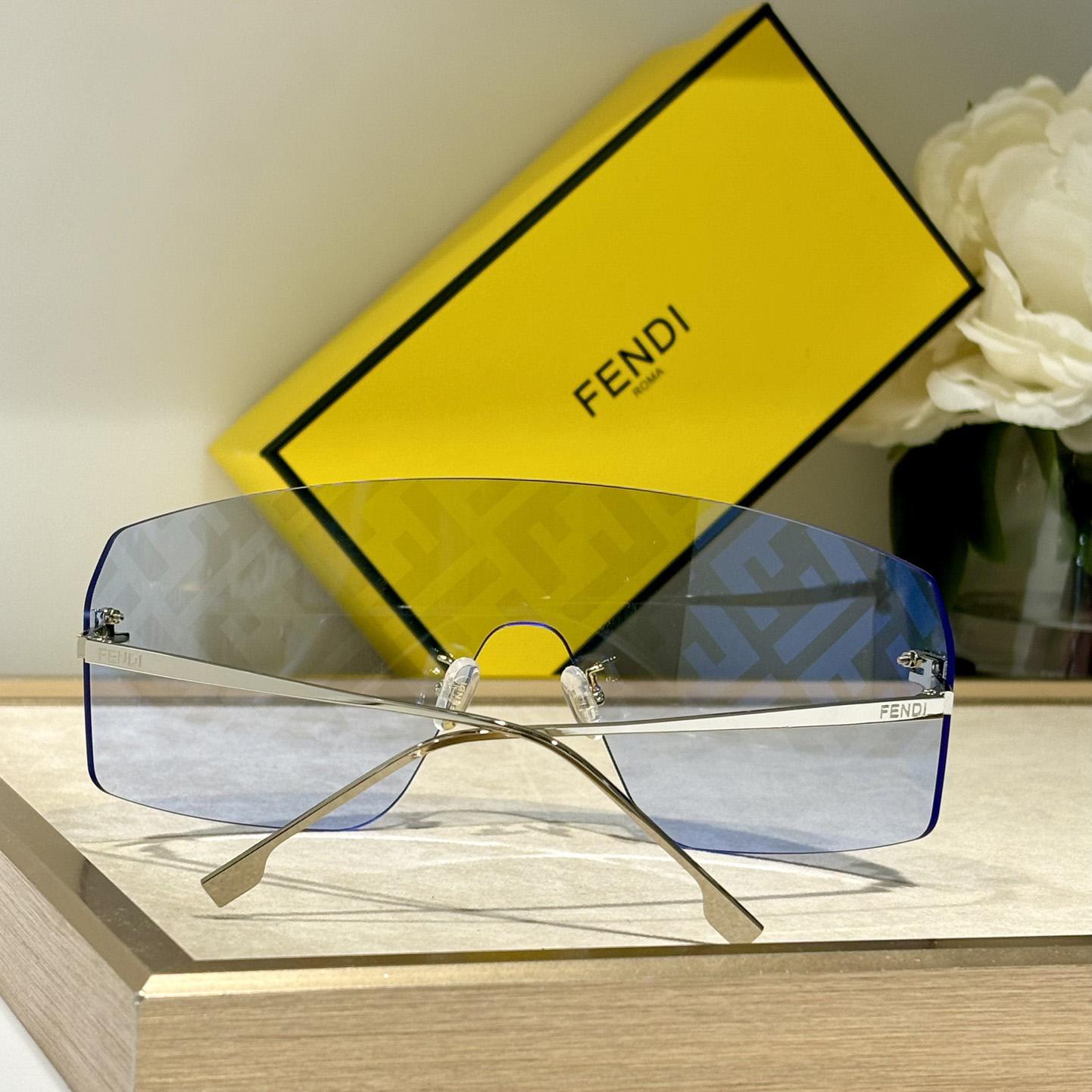 Fendi First Crystal Sunglasses    FE4121U - 