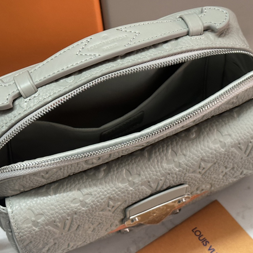 Louis Vuitton S-Lock Messenger  M23152 - PerfectKickZ