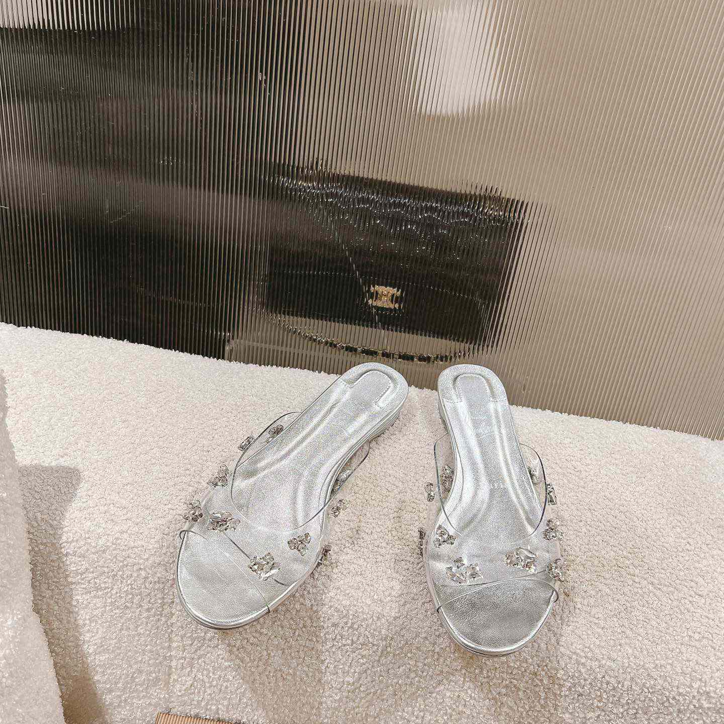 Christian Louboutin Degraqueenie Mule - PerfectKickZ
