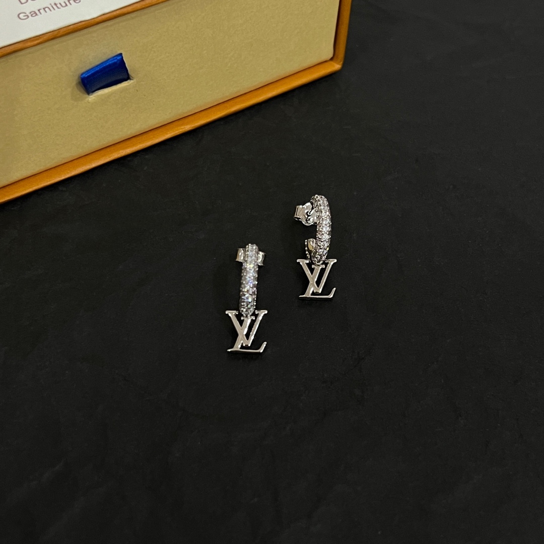 Louis Vuitton LV Iconic Earrings   - PerfectKickZ