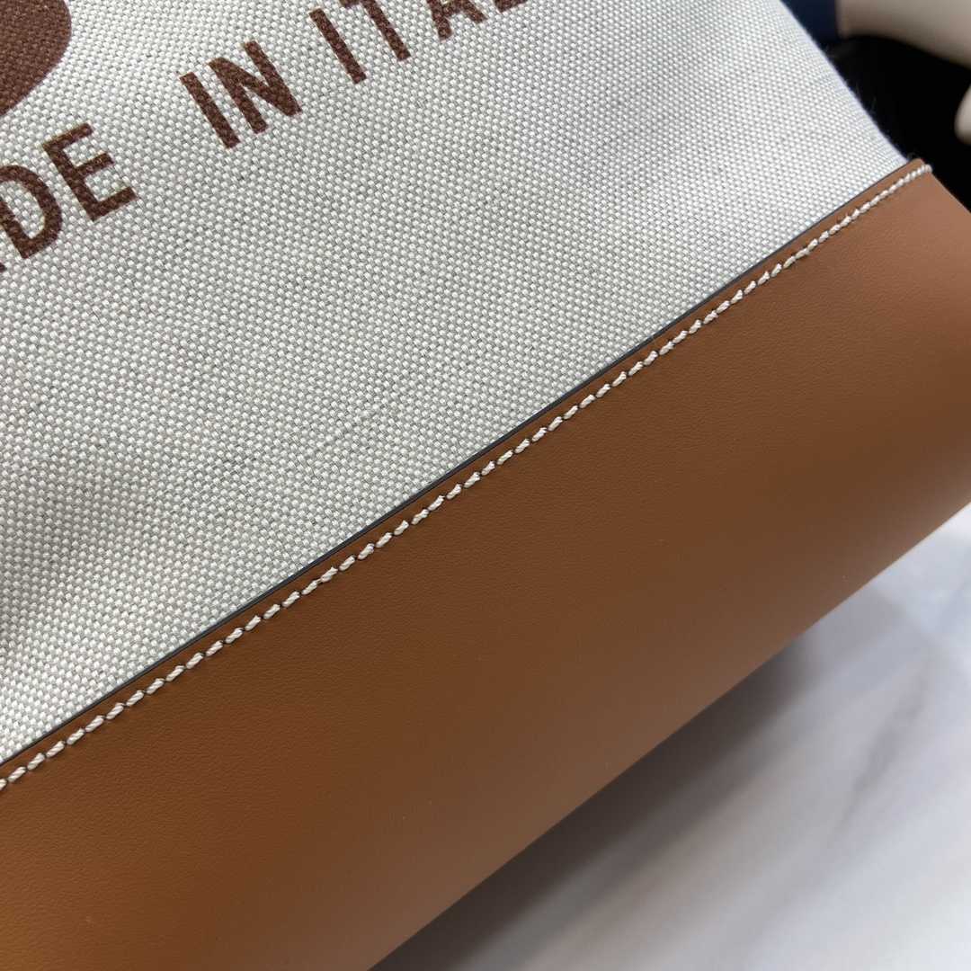 Gucci Small Shoulder Bag With Gucci Print - PerfectKickZ