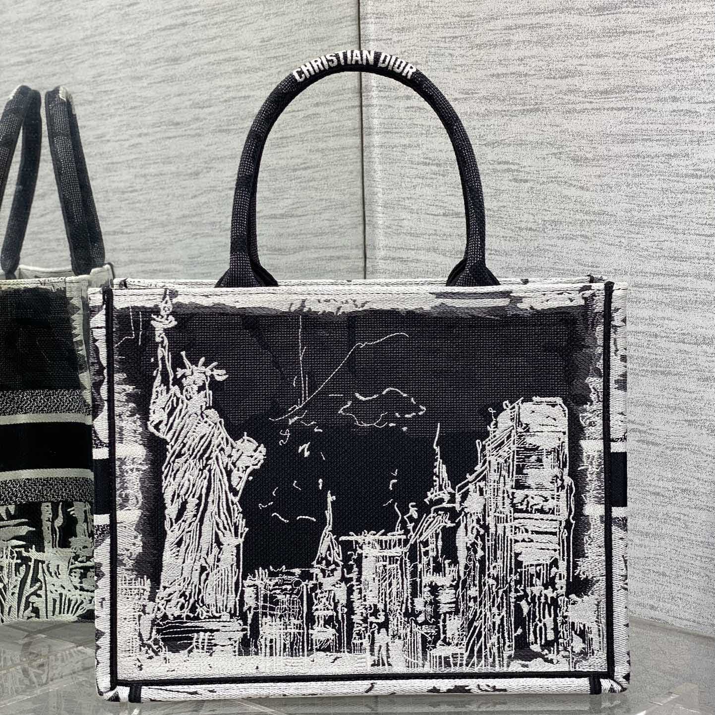 Dior Medium Dior Book Tote    - PerfectKickZ