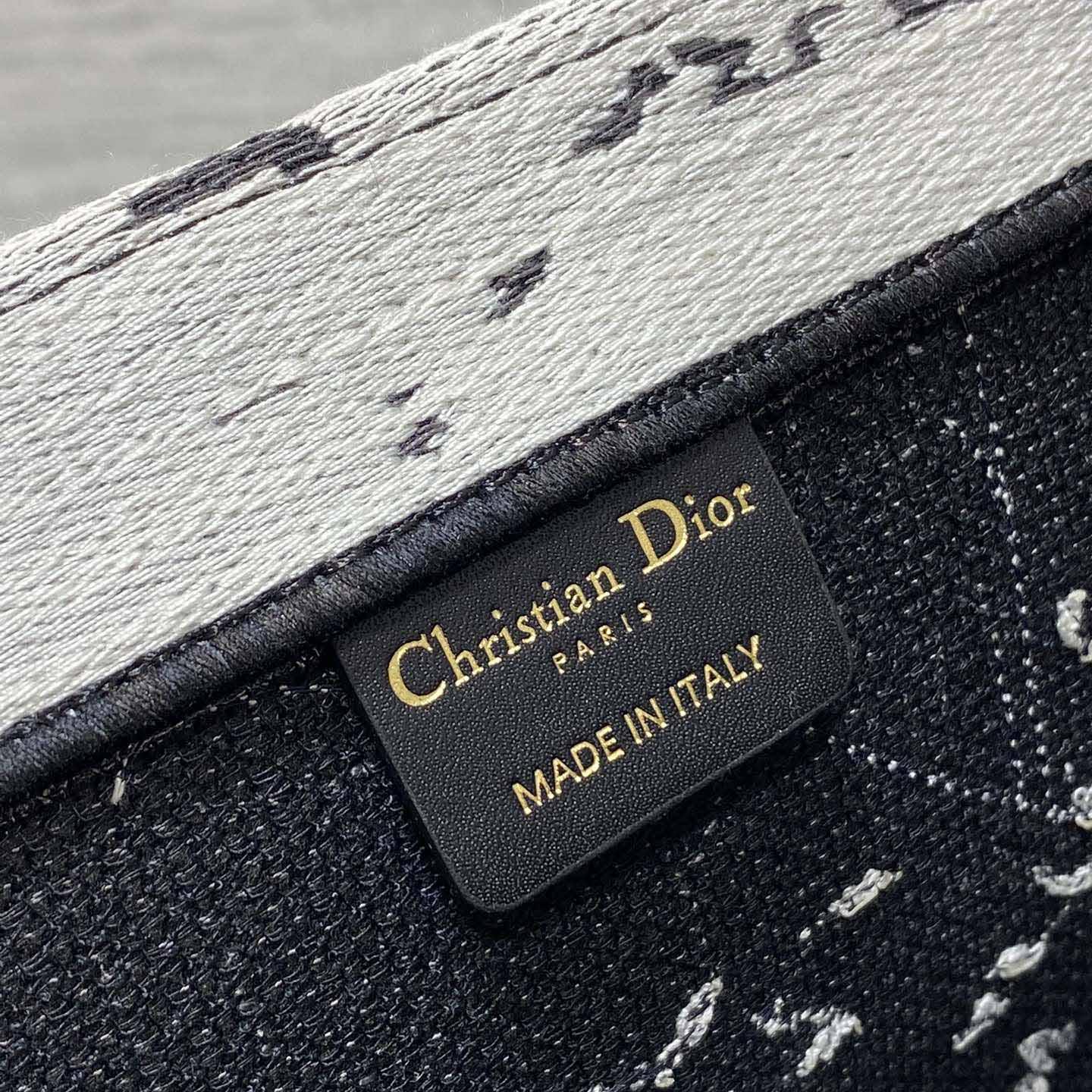 Dior Medium Dior Book Tote    - PerfectKickZ