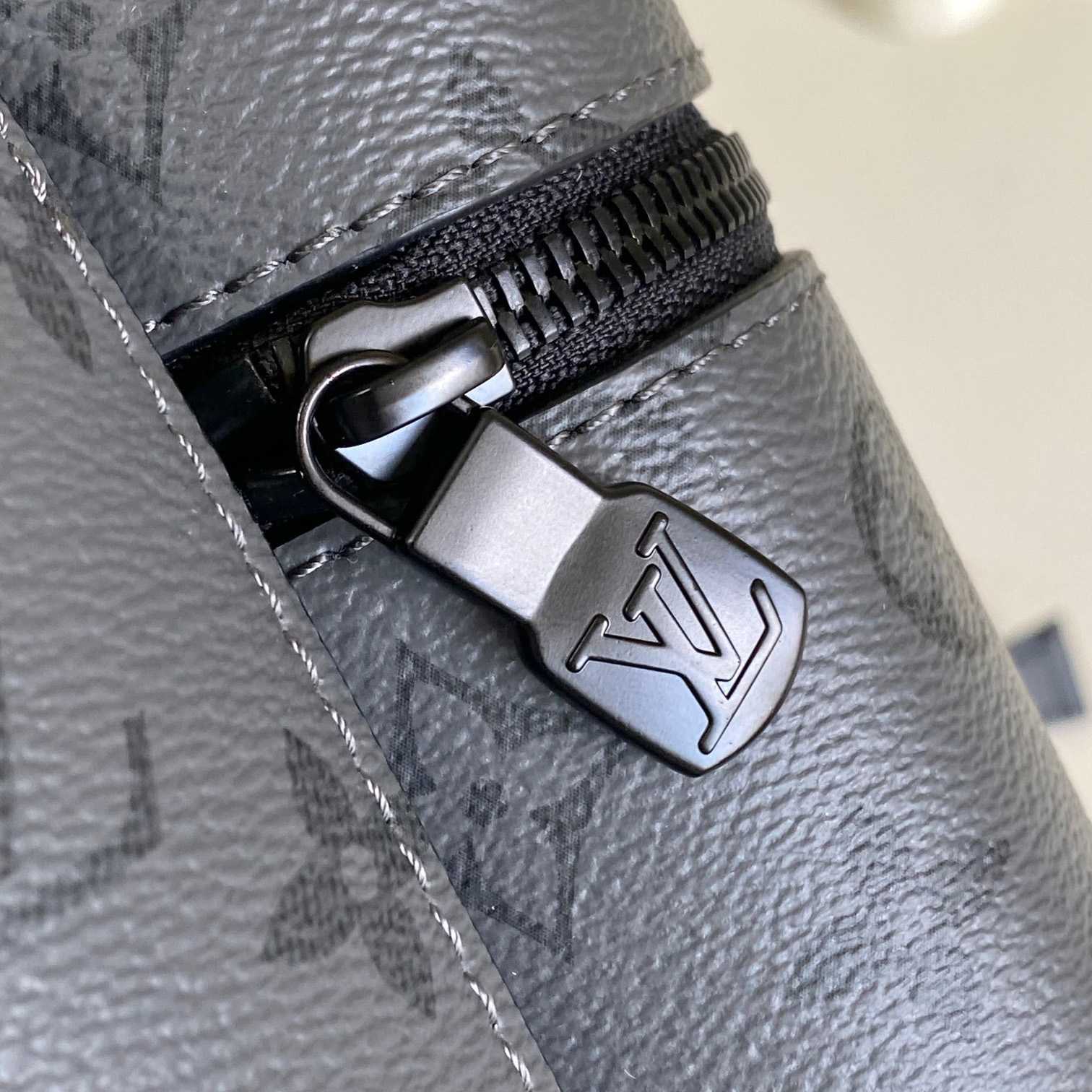 Louis Vuitton Discovery Backpack PM    M11641 - PerfectKickZ
