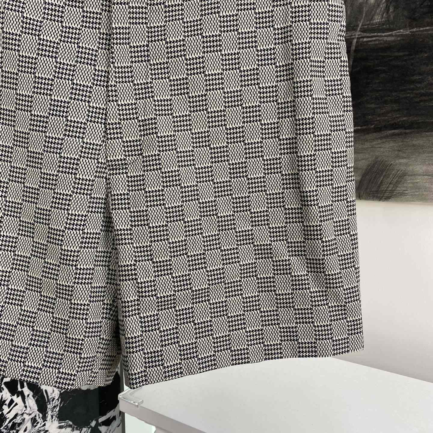 Louis Vuitton Damier Hounds Tooth Slim Wool Shorts - PerfectKickZ