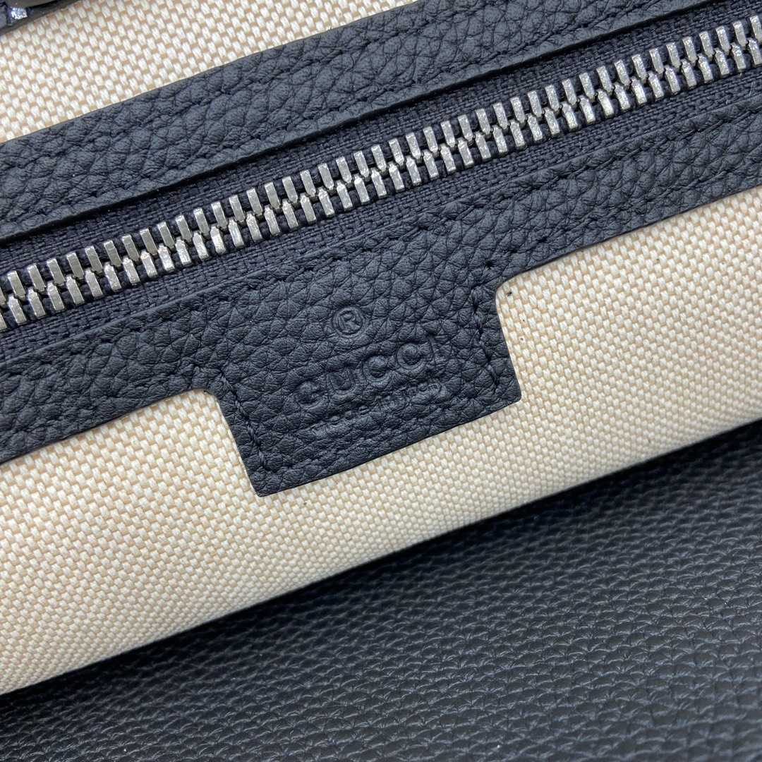 Gucci Jumbo GG Medium Tote Bag - PerfectKickZ