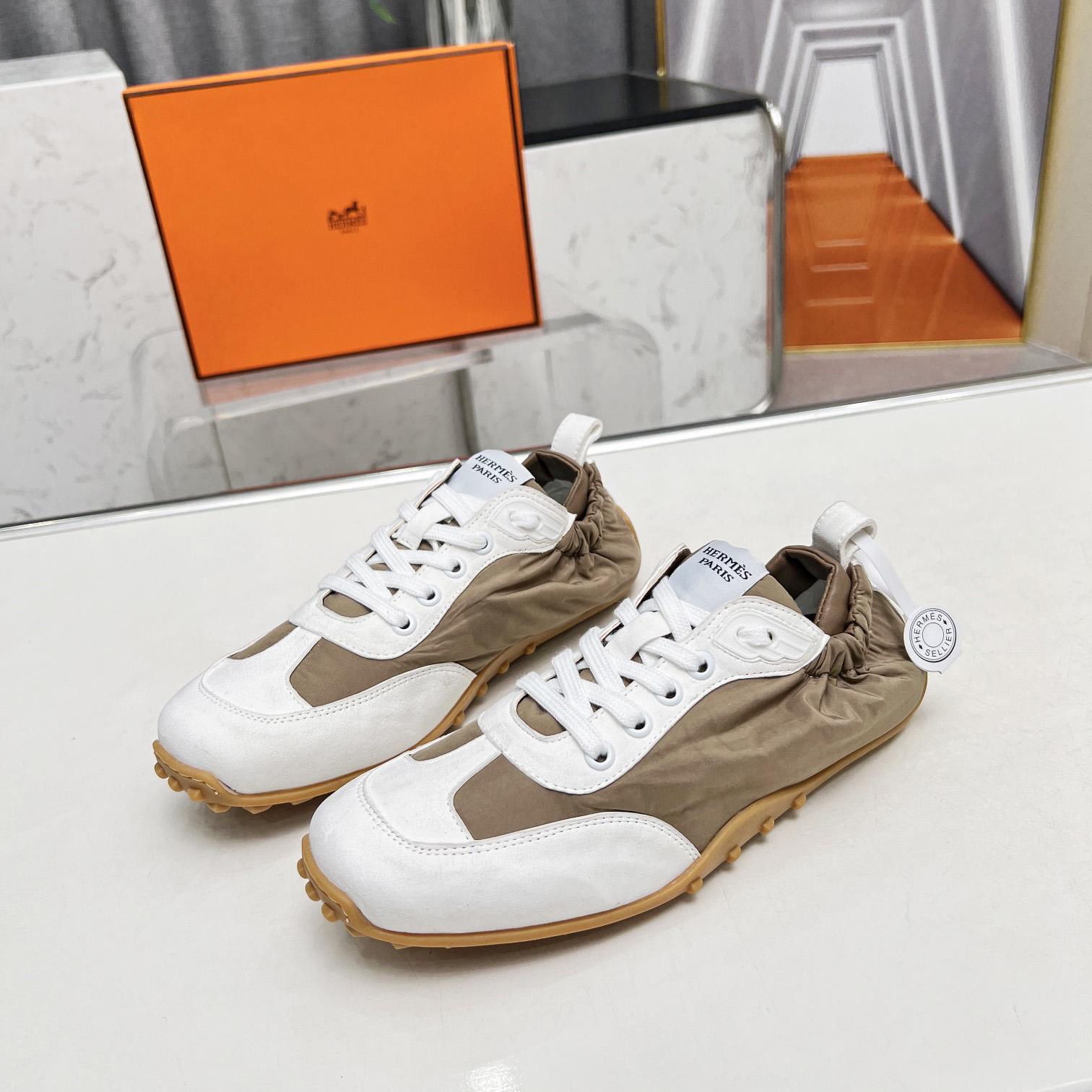 Hermes In Sneaker - 