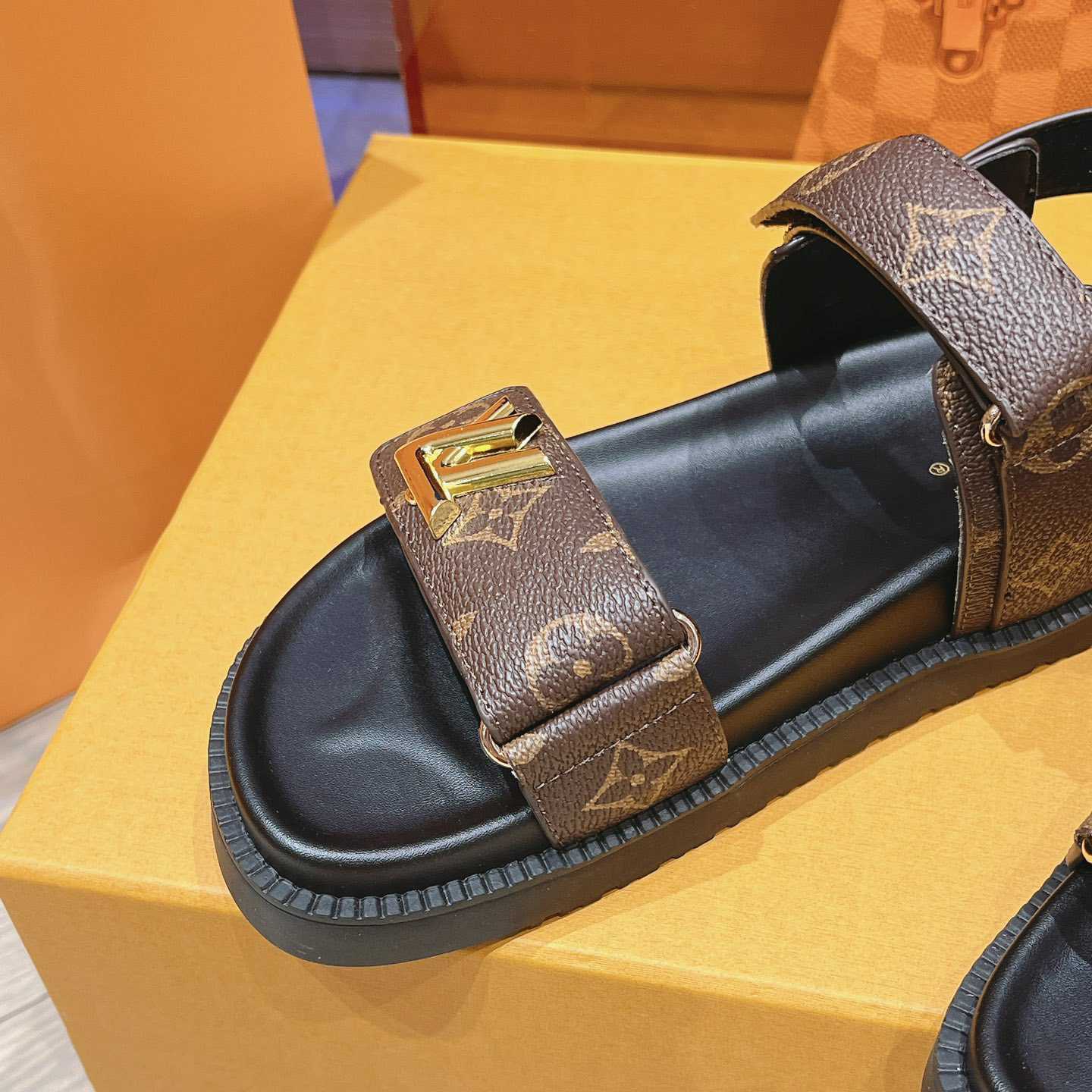 Louis Vuitton LV Sunset Flat Comfort Sandal   1ACL9C - PerfectKickZ