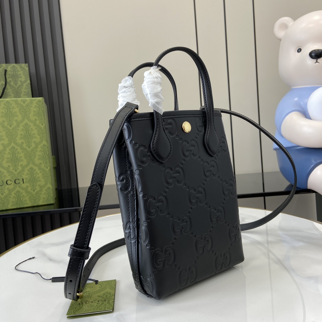 Gucci GG Super Mini Bag With Strap - 