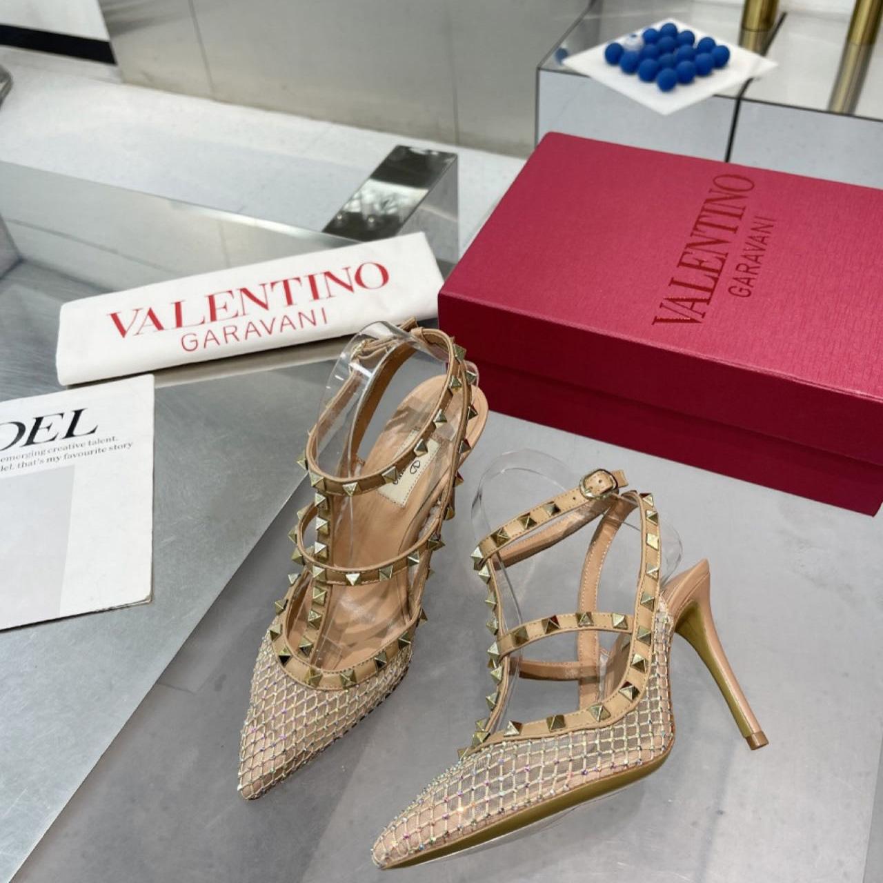 Valenti Rockstud Pumps Women Mesh With Crystals And Straps Apricot - PerfectKickZ