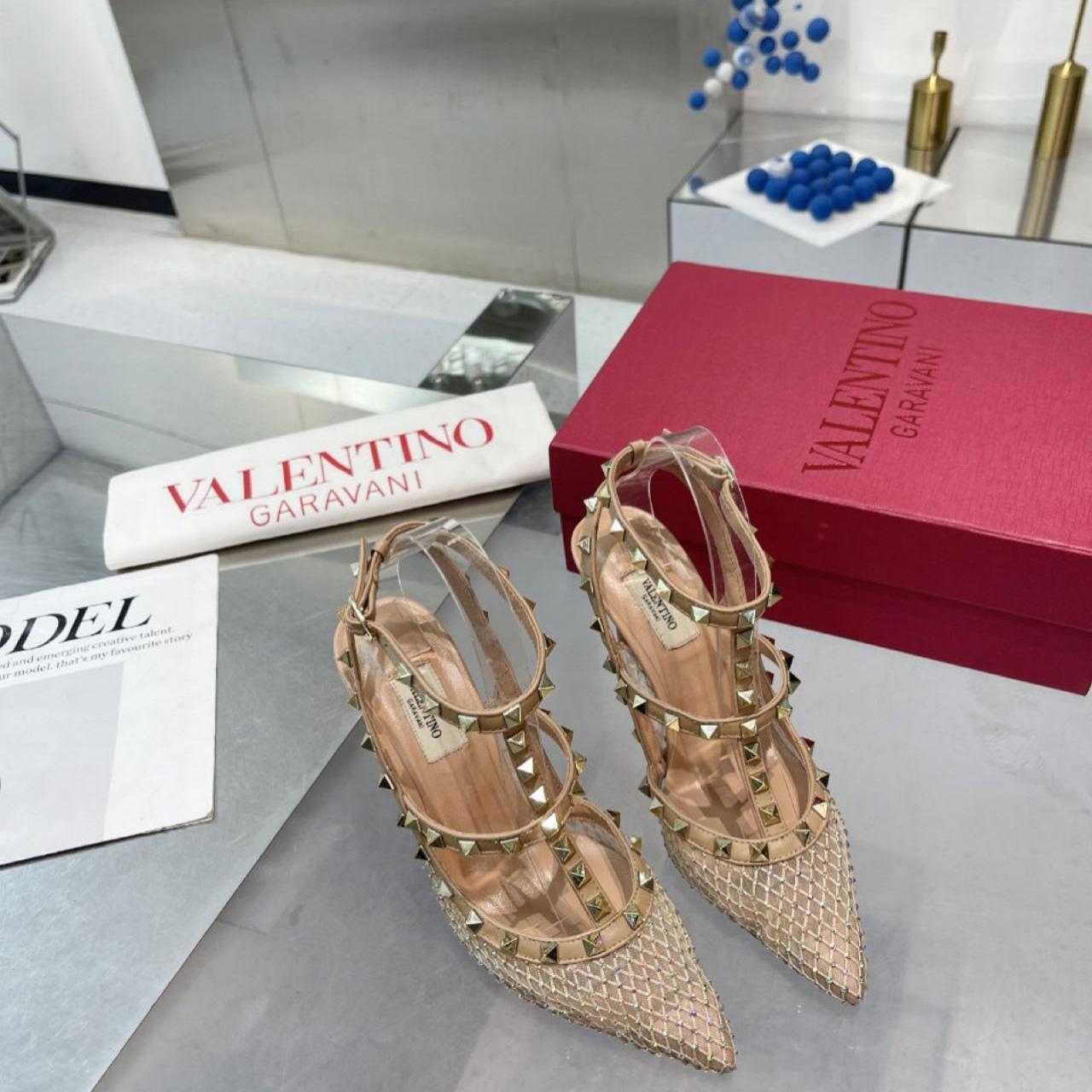 Valenti Rockstud Pumps Women Mesh With Crystals And Straps Apricot - PerfectKickZ
