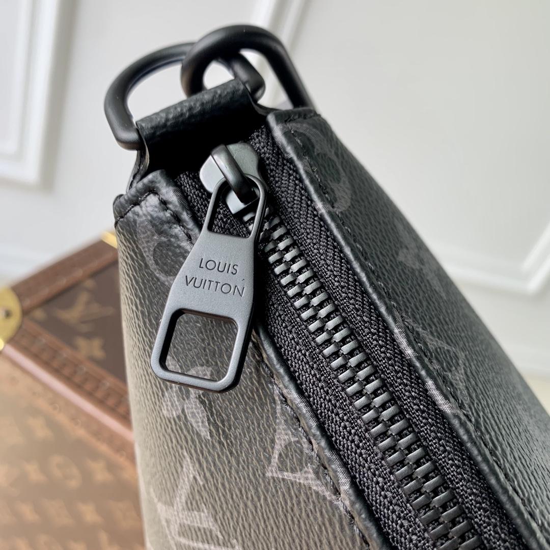 Louis Vuitton Pochette Accessoire XL   M11741 - PerfectKickZ