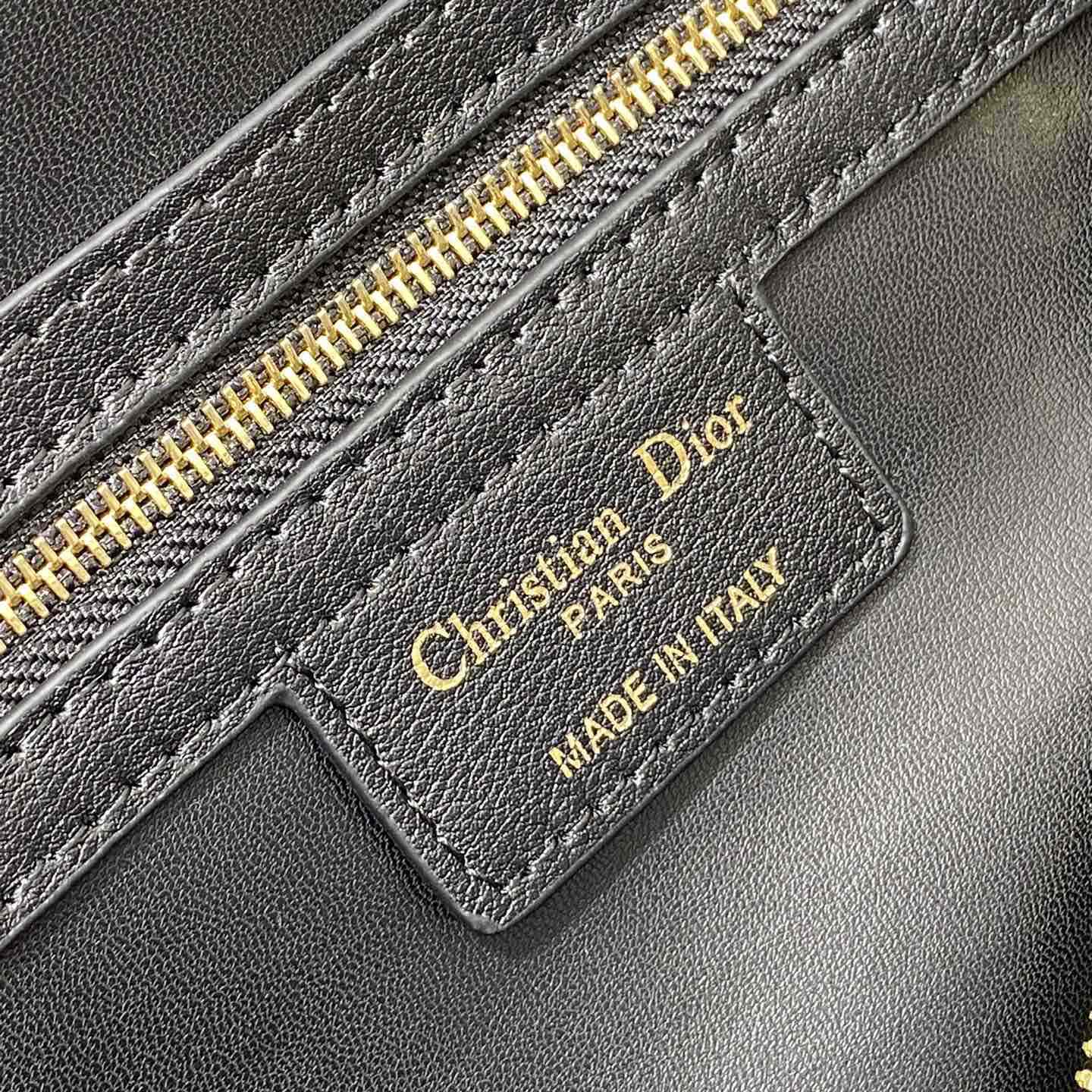 Dior Groove 25 Bag - PerfectKickZ