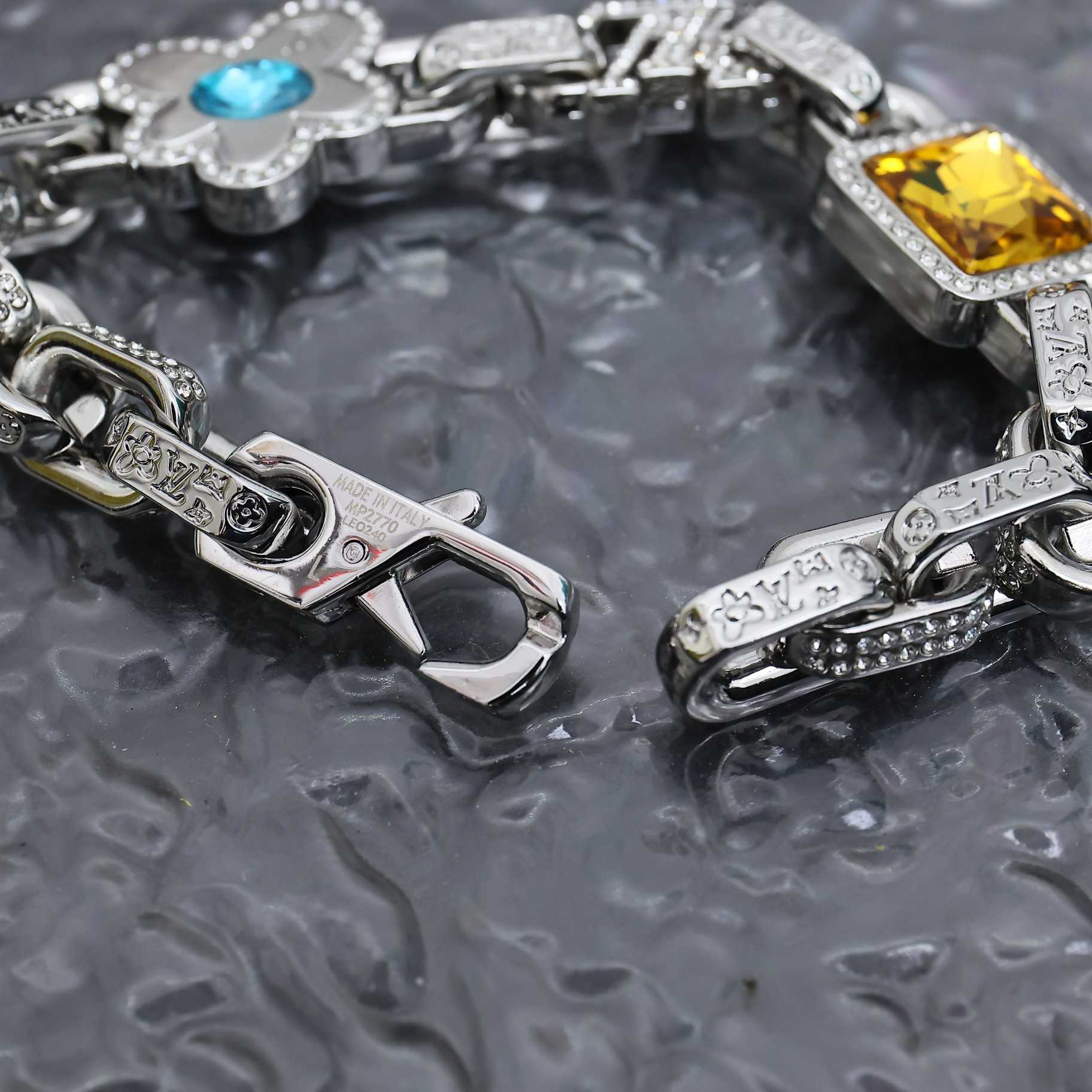 Louis Vuitton Paradise Stone Bracelet   M1594M - PerfectKickZ