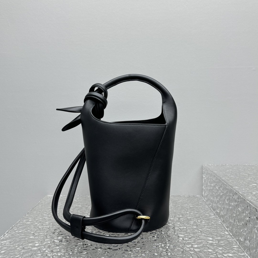 Jacquemus Le petit Tourni Mini Knotted Bucket Bag - PerfectKickZ