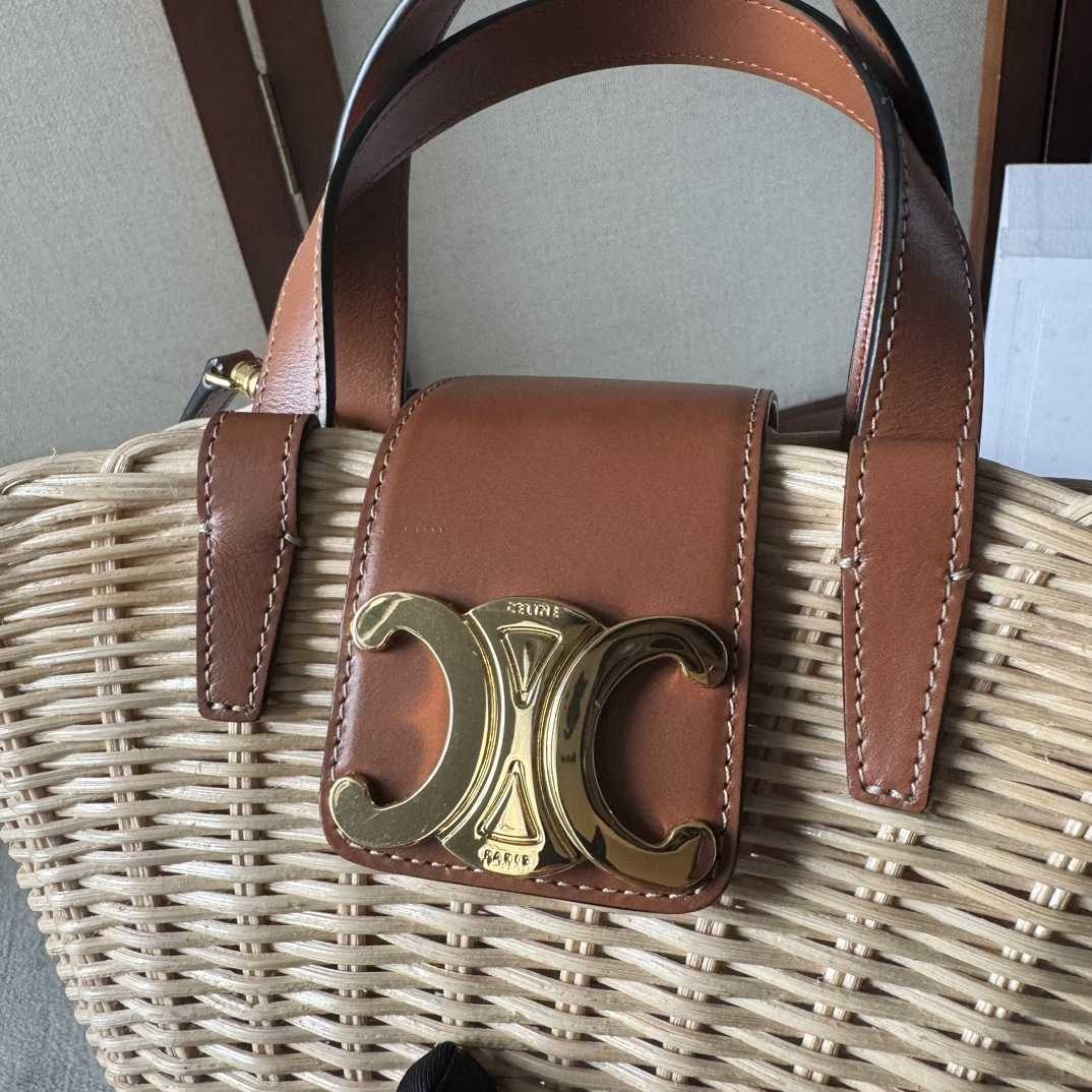 Celine Teen Couffin In Wicker And Natural Calfskin - PerfectKickZ