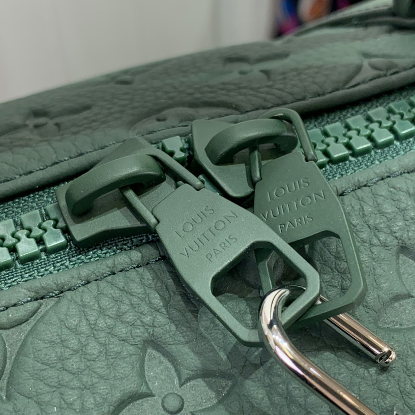 Louis Vuitton Keepall Bandoulière 50   M24440 - PerfectKickZ