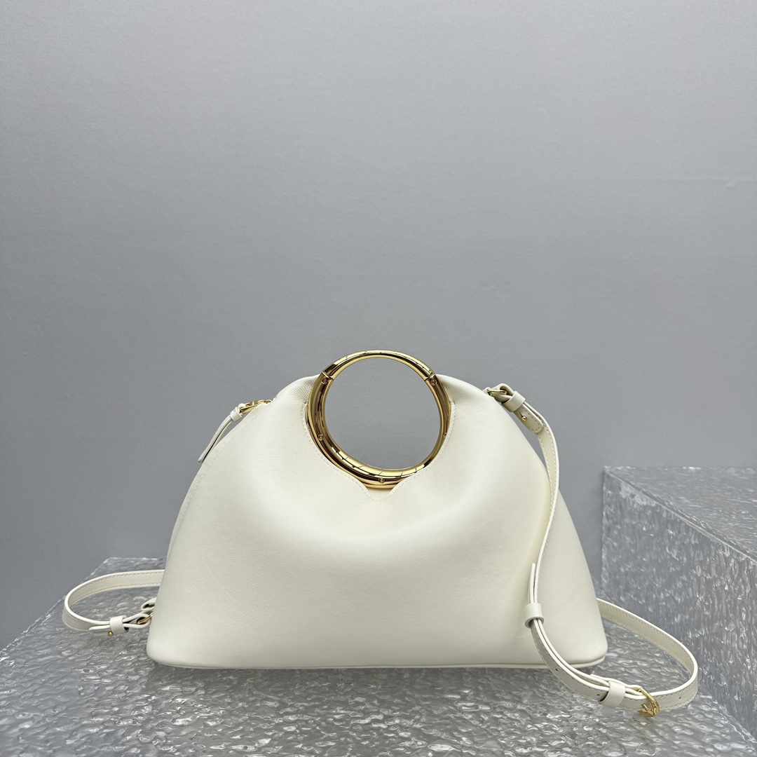 Jacquemus Le Calino Ring Handbag - PerfectKickZ