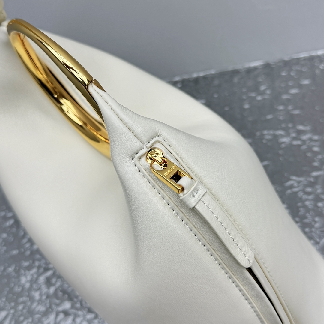 Jacquemus Le Calino Ring Handbag - PerfectKickZ