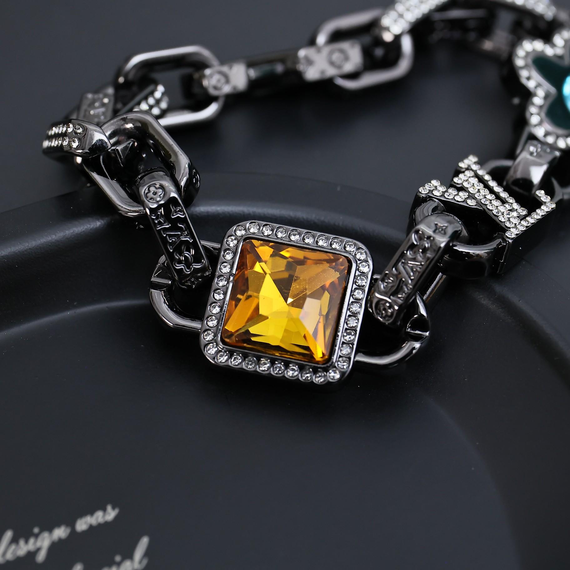 Louis Vuitton Paradise Stone Bracelet   M1594M - PerfectKickZ