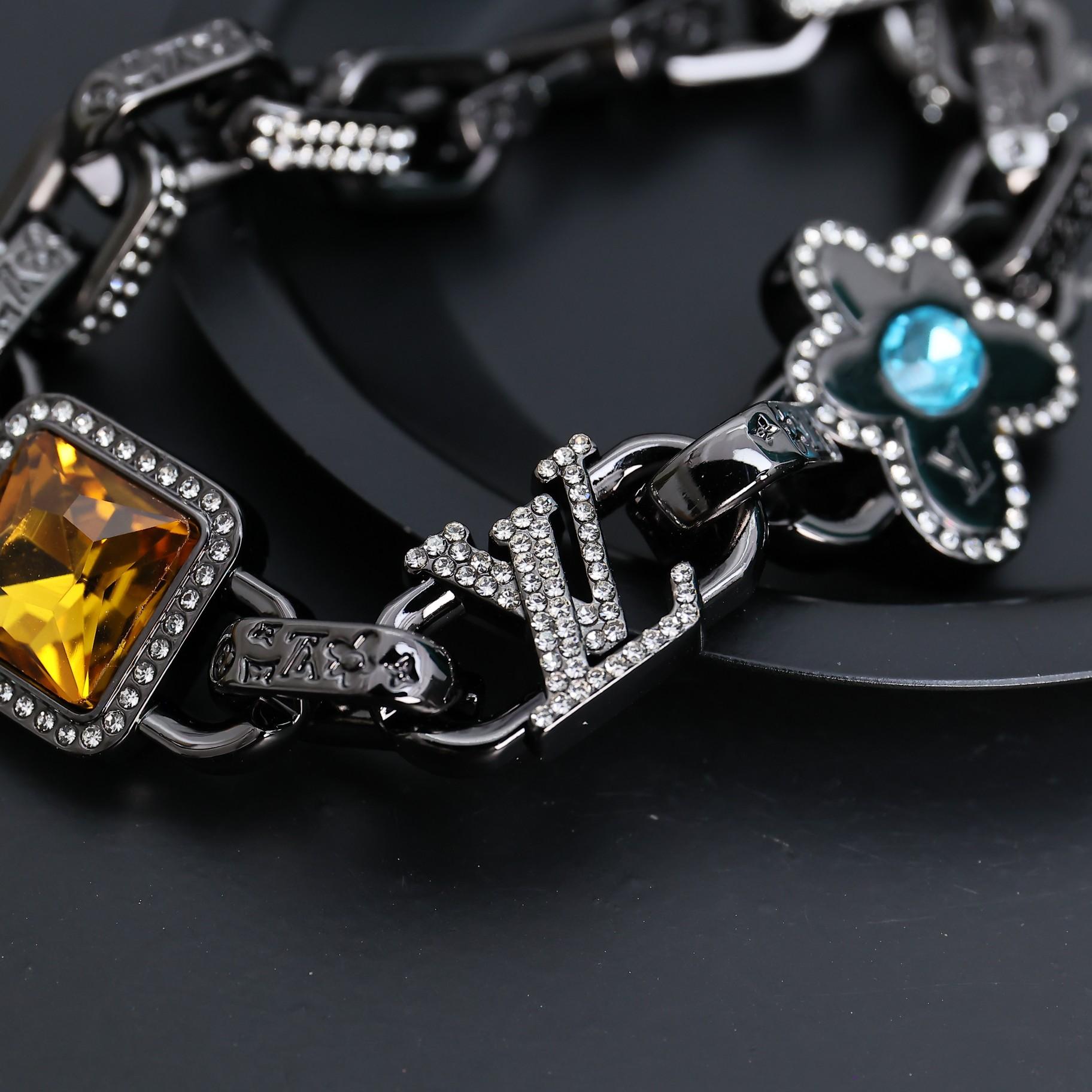 Louis Vuitton Paradise Stone Bracelet   M1594M - PerfectKickZ