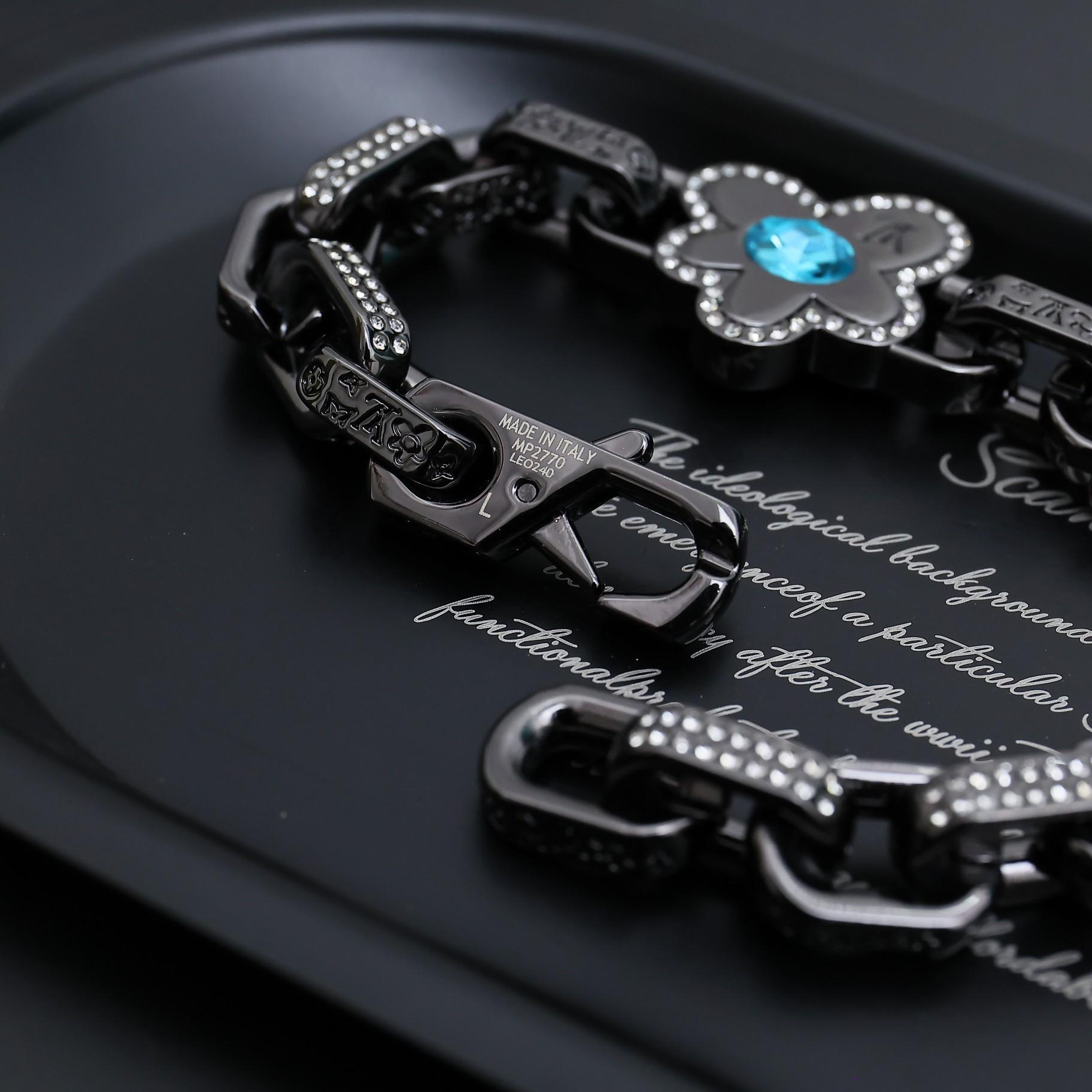 Louis Vuitton Paradise Stone Bracelet   M1594M - PerfectKickZ