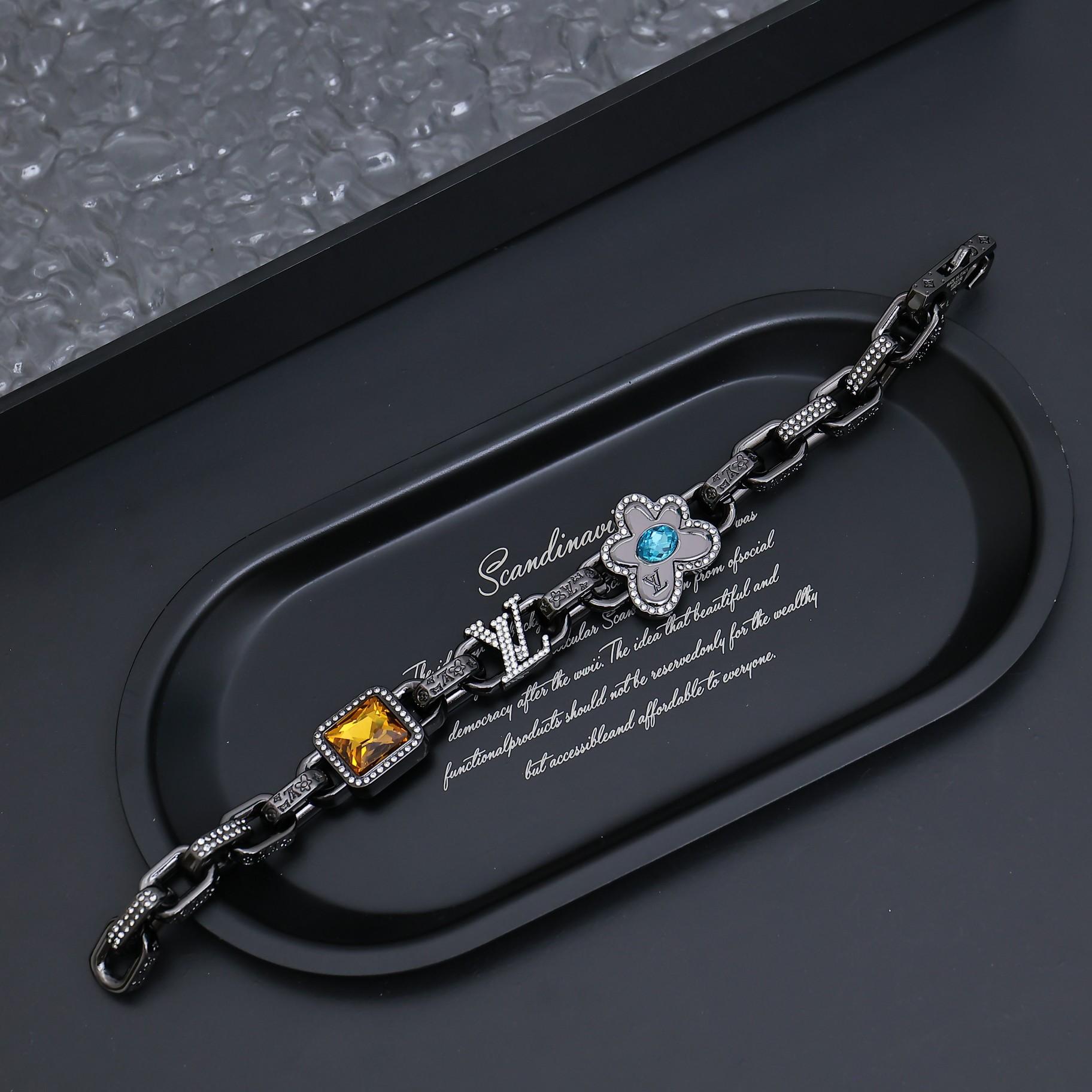 Louis Vuitton Paradise Stone Bracelet   M1594M - PerfectKickZ