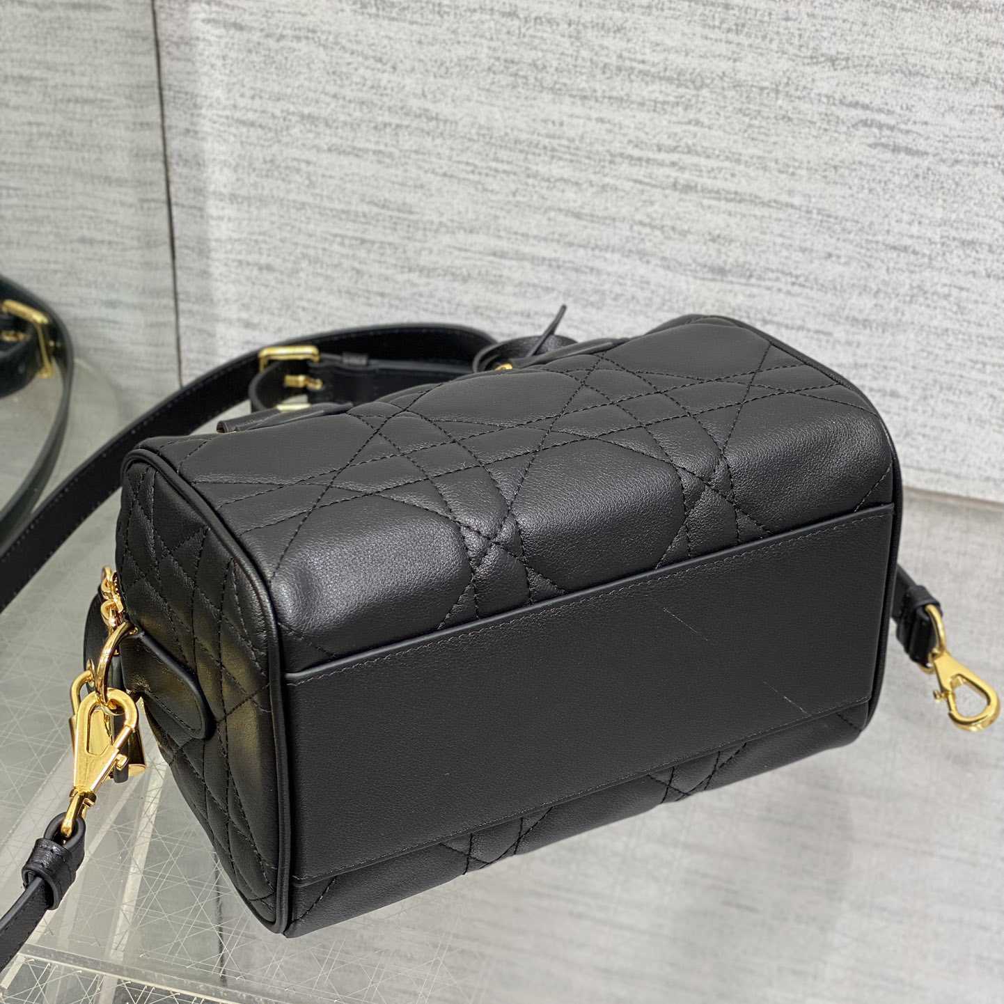Dior Groove 25 Bag - PerfectKickZ