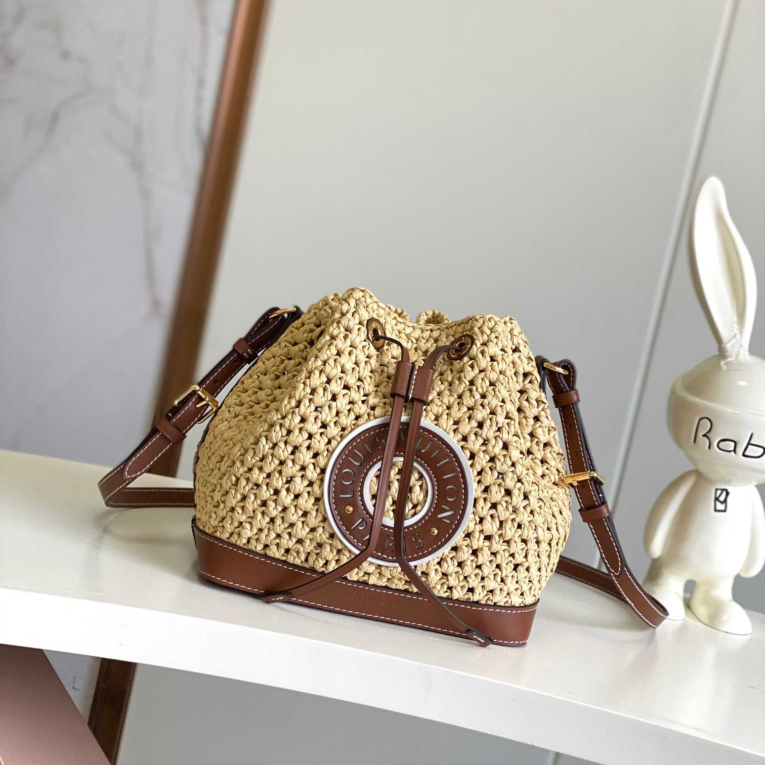 Louis Vuitton Noé BB  M24722 - PerfectKickZ