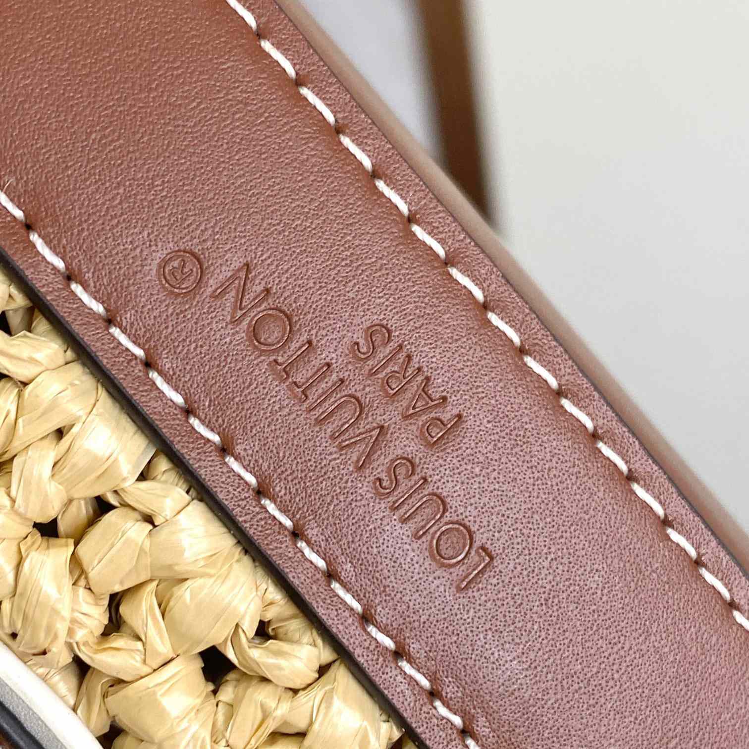Louis Vuitton Noé BB  M24722 - PerfectKickZ