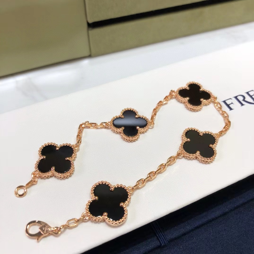 Van Cleef & Arpels Bracelet - PerfectKickZ