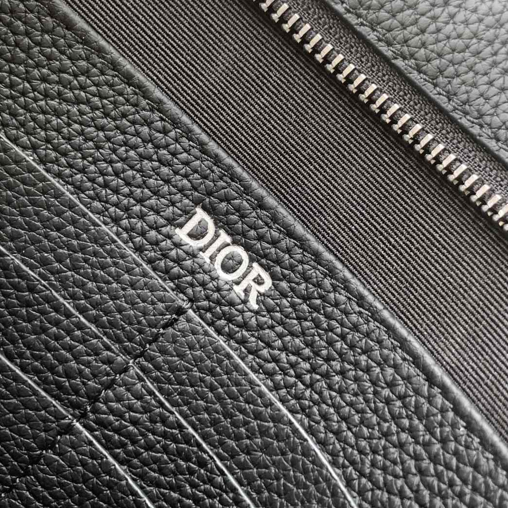 Dior A5 Triangle Pouch - PerfectKickZ