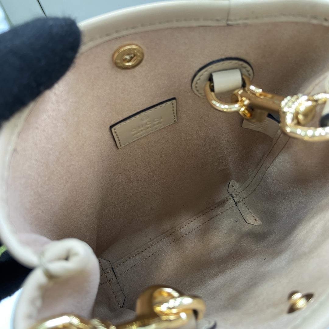 Gucci GG Super Mini Bag With Strap - PerfectKickZ
