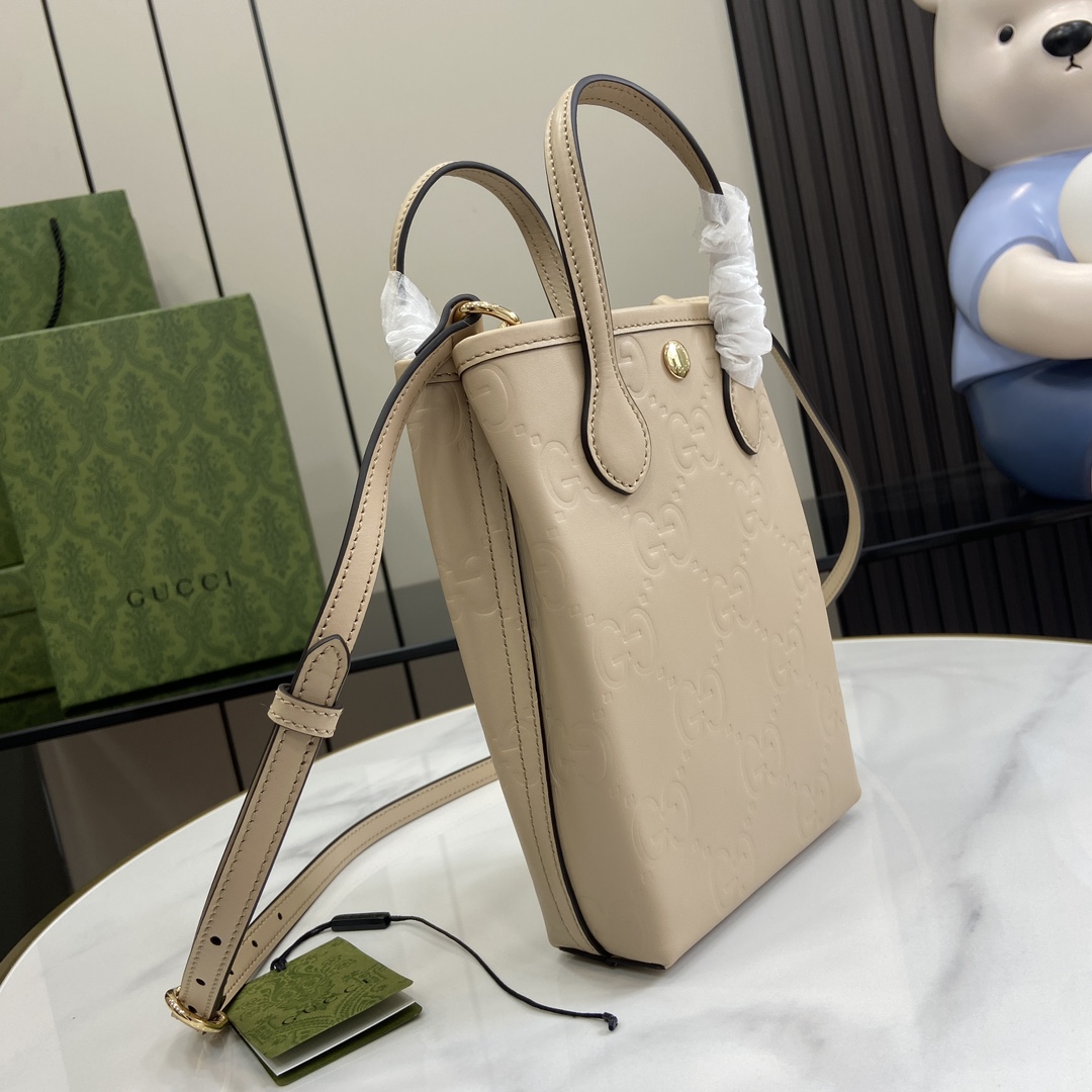 Gucci GG Super Mini Bag With Strap - PerfectKickZ