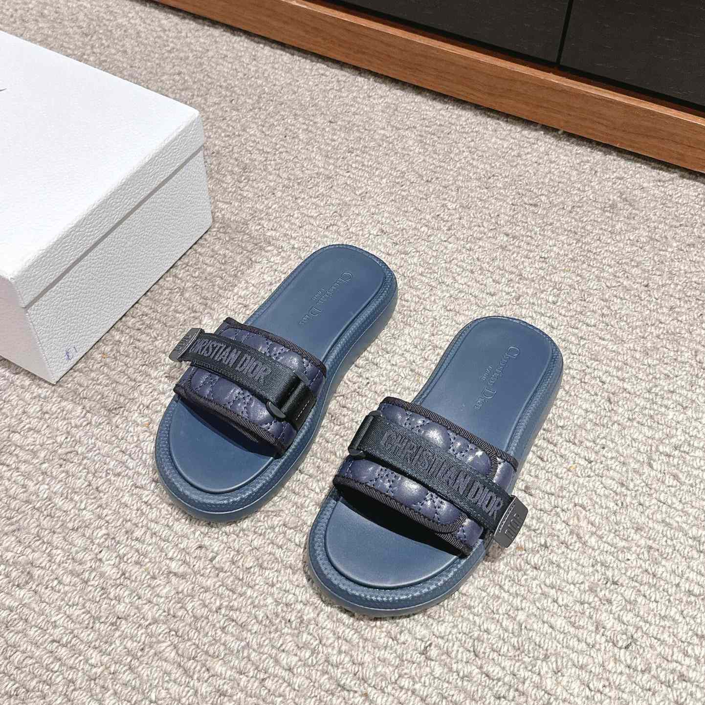 Dior Dioriviera Dio(r)evolution Slide - PerfectKickZ
