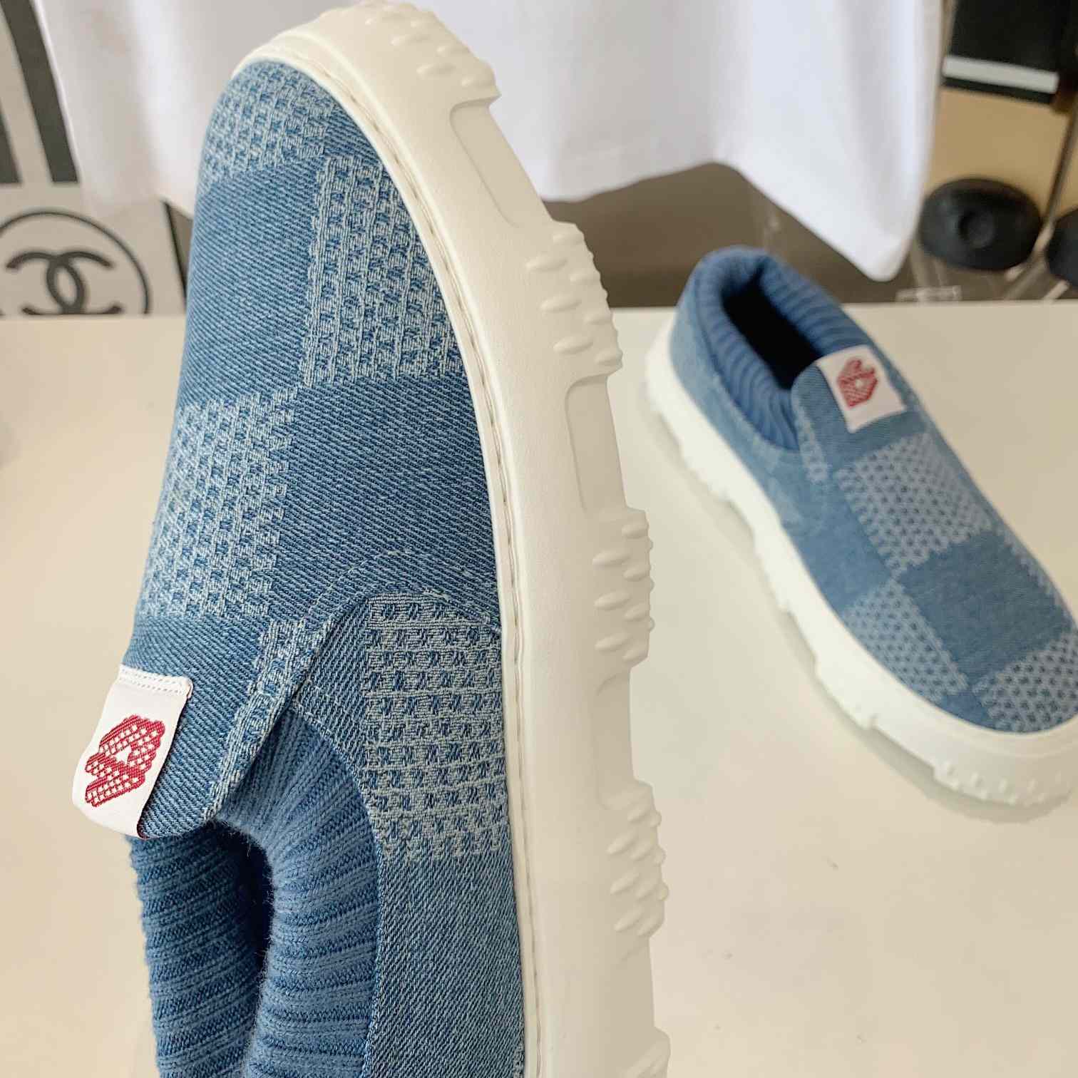 Louis Vuitton LV Space Lander Slip On     1ACVQ4 - PerfectKickZ