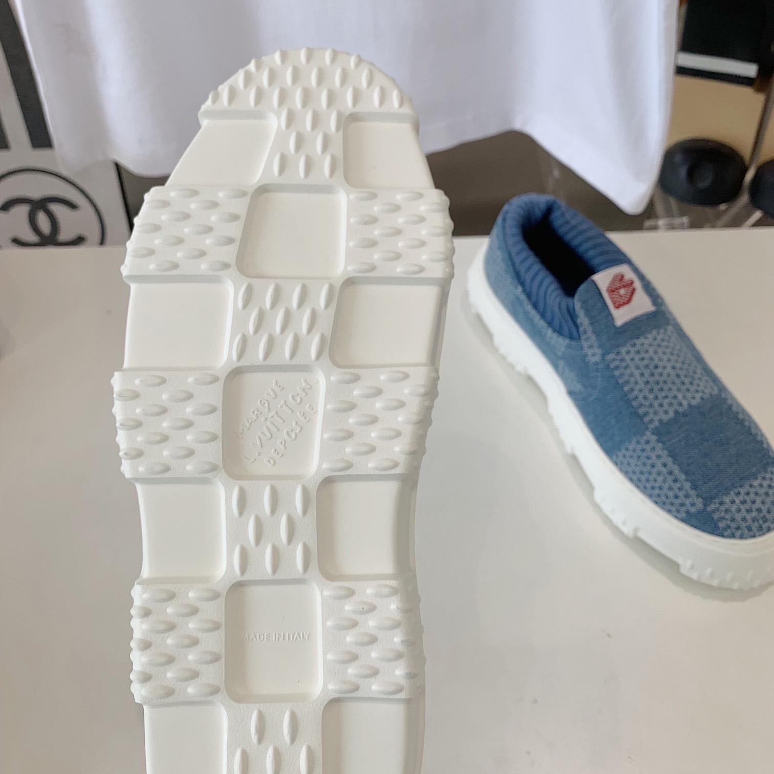 Louis Vuitton LV Space Lander Slip On     1ACVQ4 - PerfectKickZ