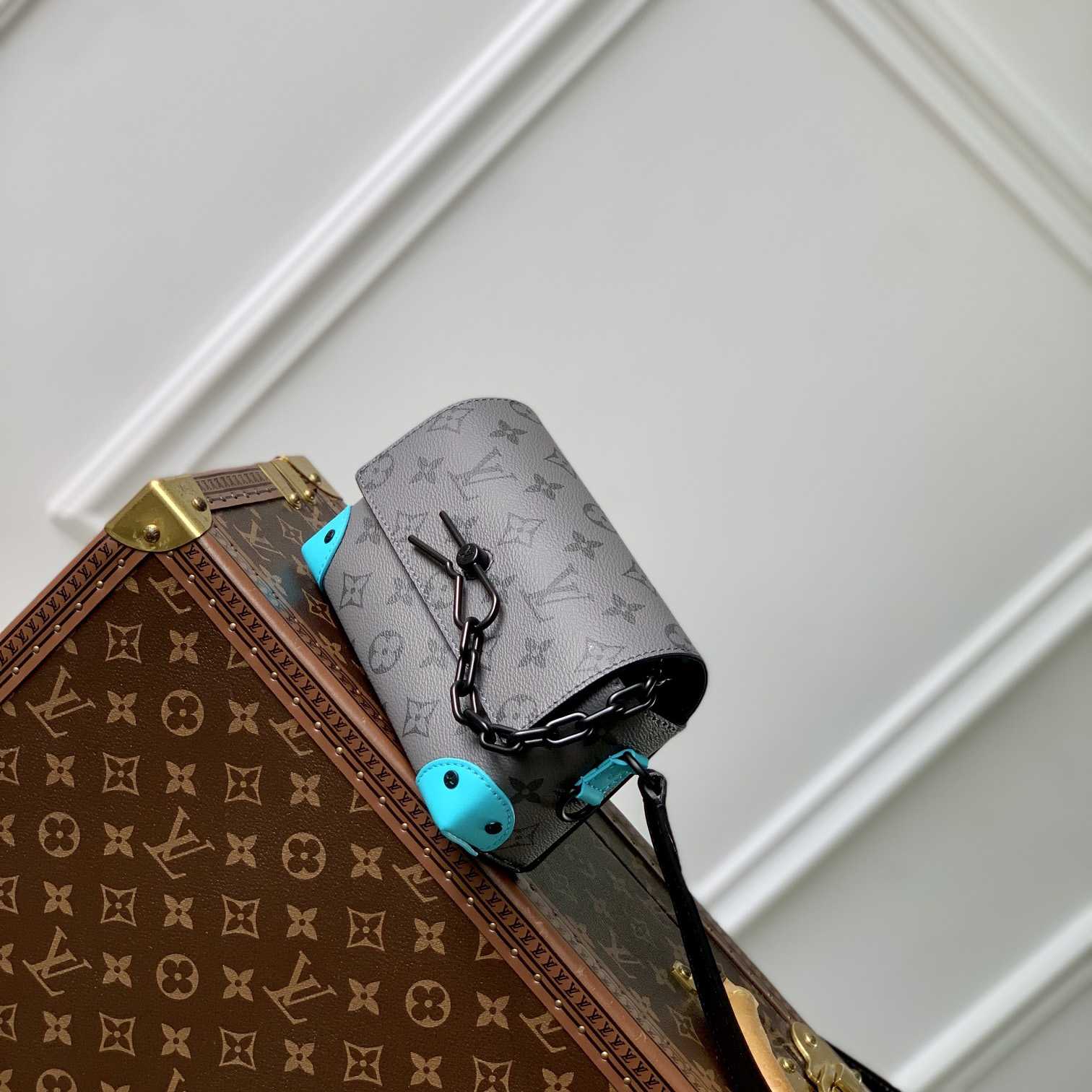 Louis Vuitton Steamer Wearable Wallet  M11496 - PerfectKickZ