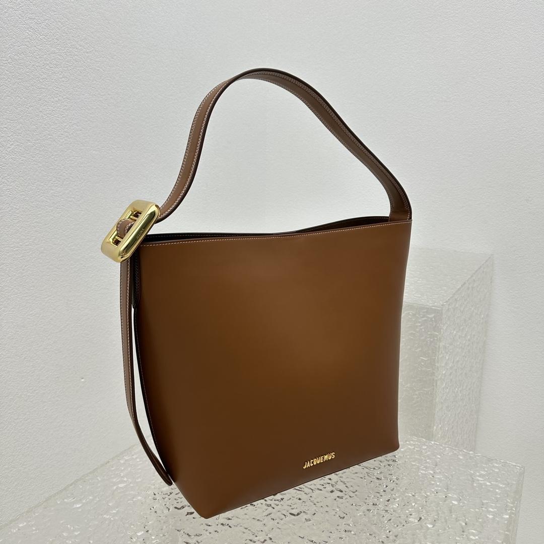 Jacquemus Le Regalo Leather Bucket Bag (30x33x14cm) - PerfectKickZ