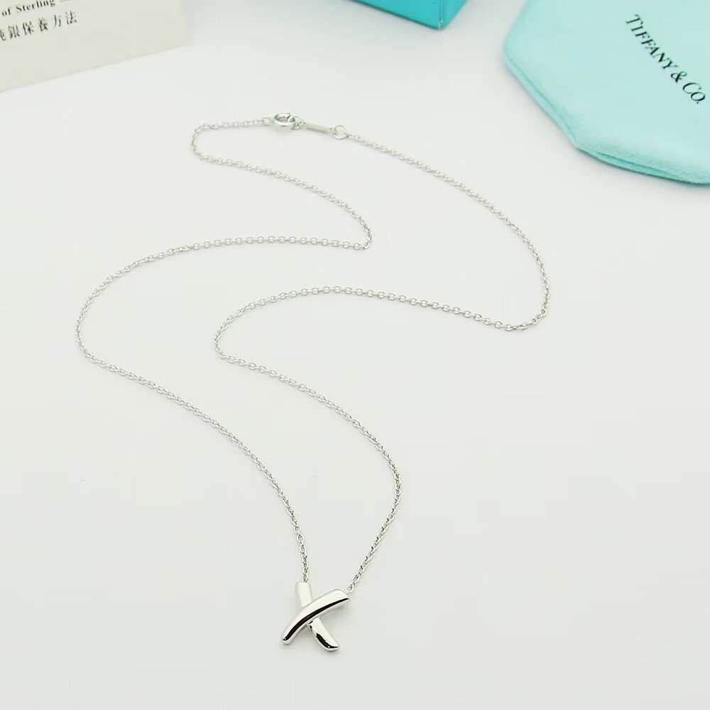Tiffany & Co. Paloma's Graffiti X Pendant - PerfectKickZ