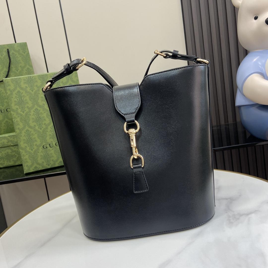 Gucci Medium Bucket Shoulder Bag - PerfectKickZ