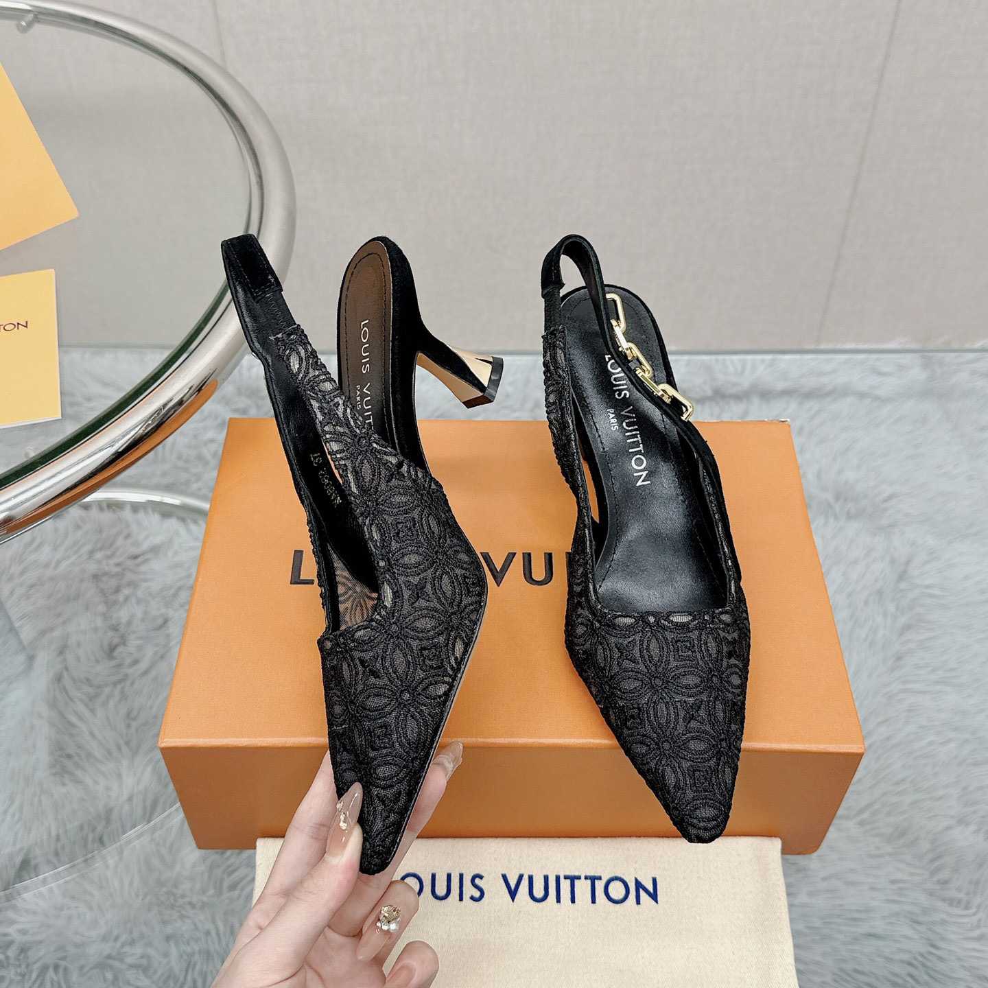 Louis Vuitton Sparkle Slingback Pump   1ACGZE - PerfectKickZ