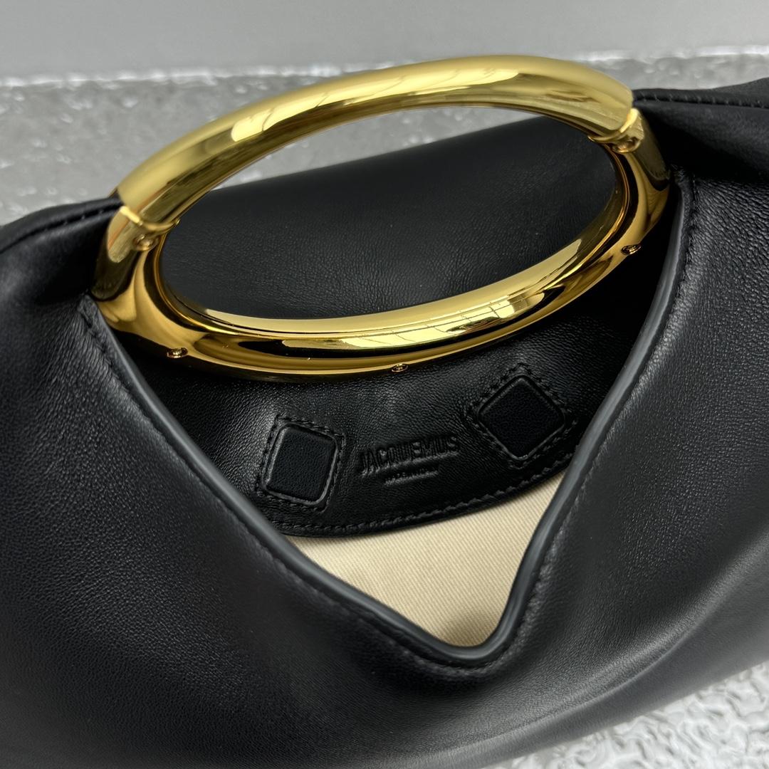 Jacquemus Le Calino Ring Handbag - PerfectKickZ