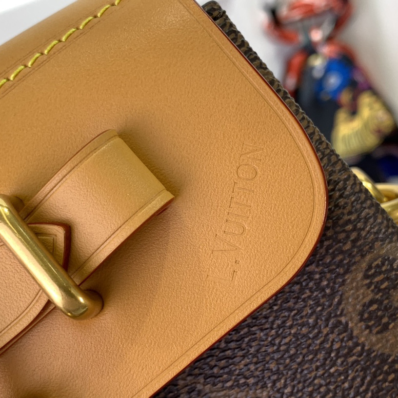 Louis Vuitton Steamer 15   M11630 - PerfectKickZ