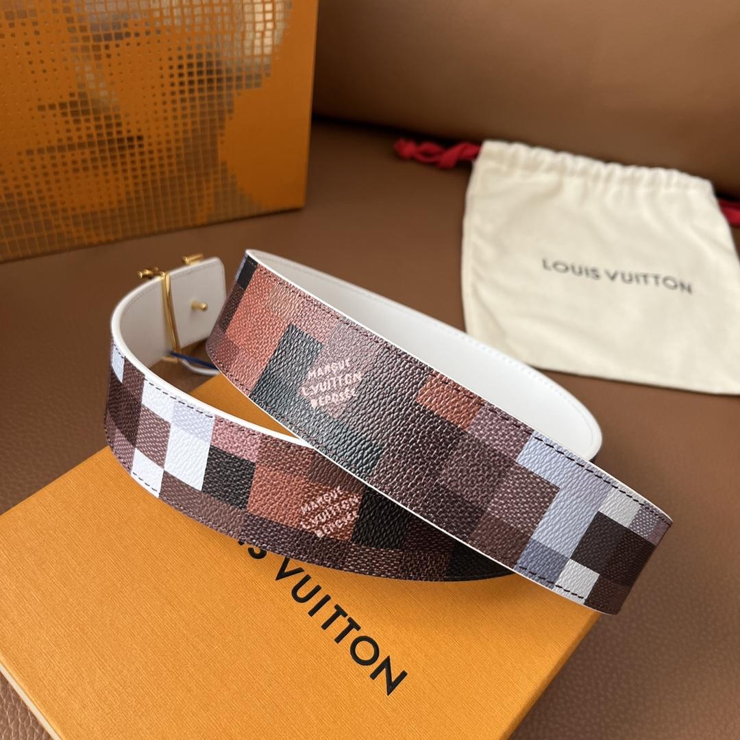 Louis Vuitton LV Initiales 40mm Reversible Belt - 