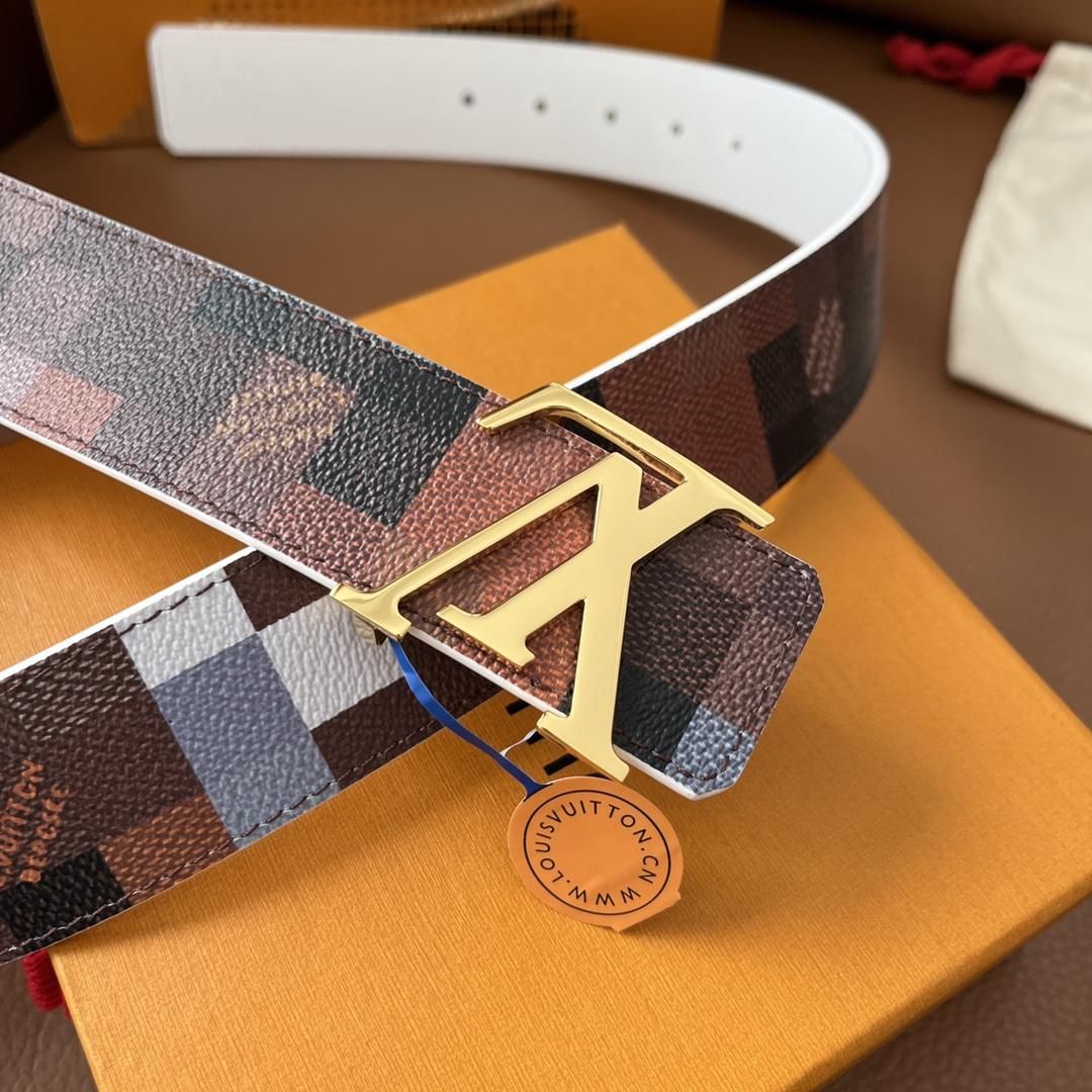 Louis Vuitton LV Initiales 40mm Reversible Belt - 