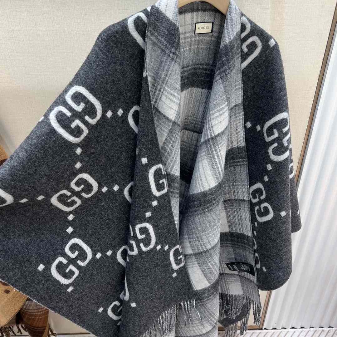 Gucci GG Jacquard Wool Silk Scarf - PerfectKickZ